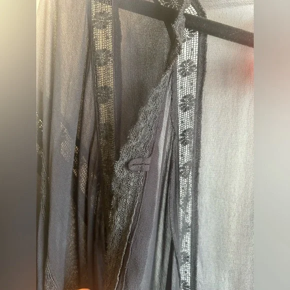 Free People x Muche Et Muchette Black Sheer Lace Fringe Kimono - Picture 3 of 10